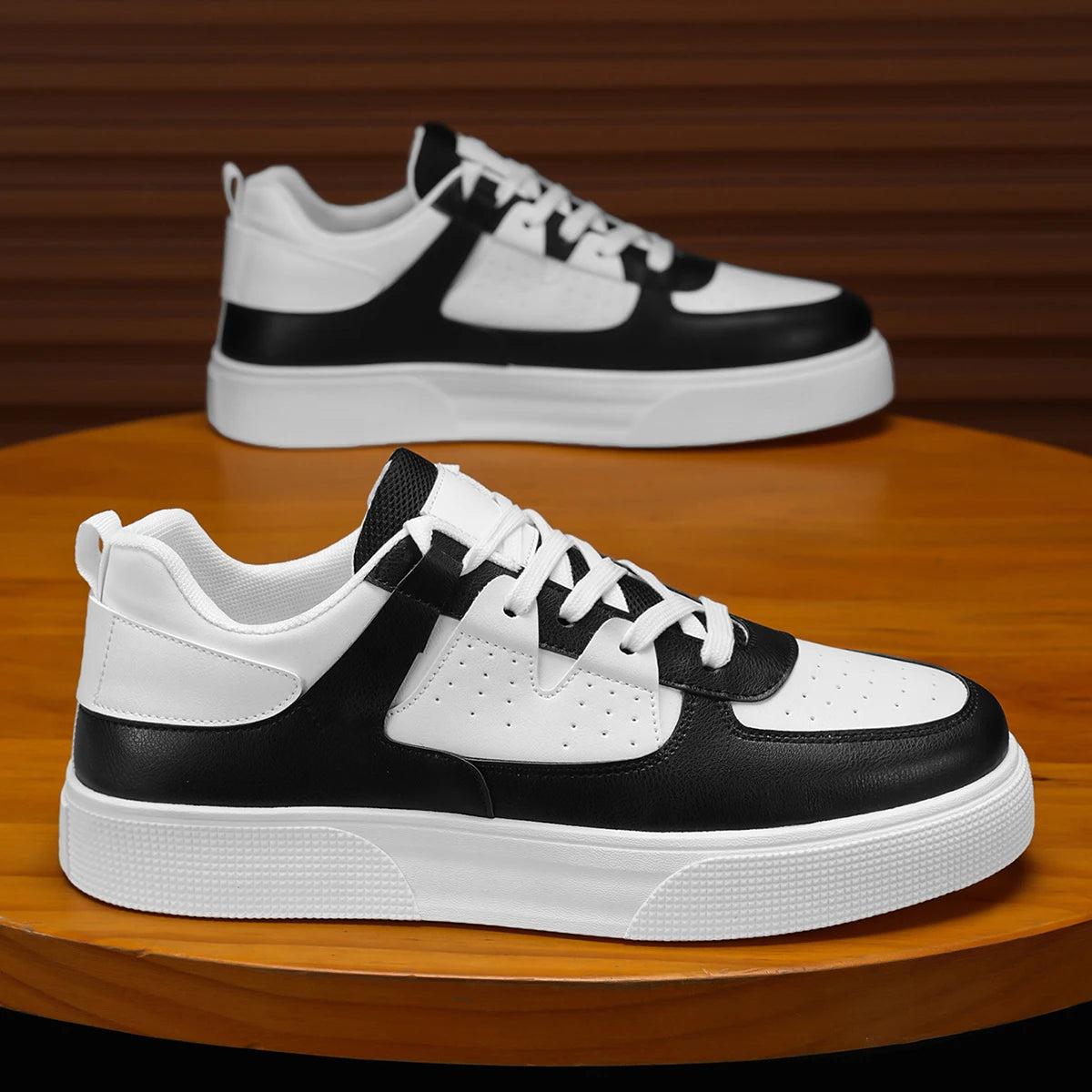 Men's Lightweight Hiking Sneakers