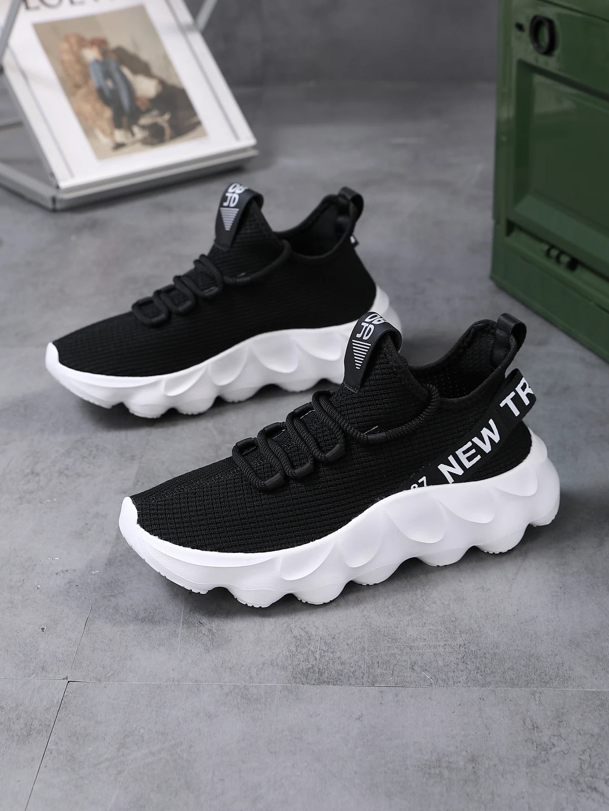 Men's Breathable Mesh Running Shoes – Lightweight Sports Sneakers