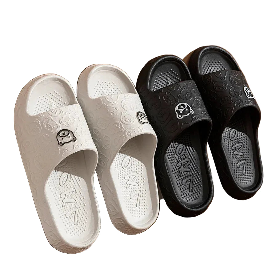Bear Print Slides – Non-Slip Quick-Dry Bathroom Sandals