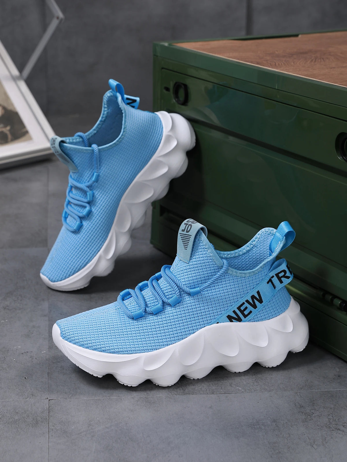 Men's Breathable Mesh Running Shoes – Lightweight Sports Sneakers