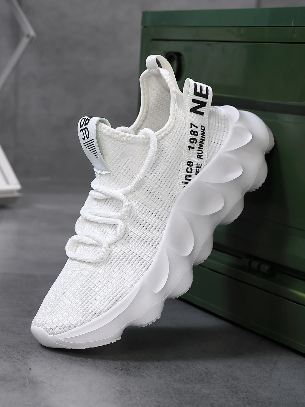 Men's Breathable Mesh Running Shoes – Lightweight Sports Sneakers