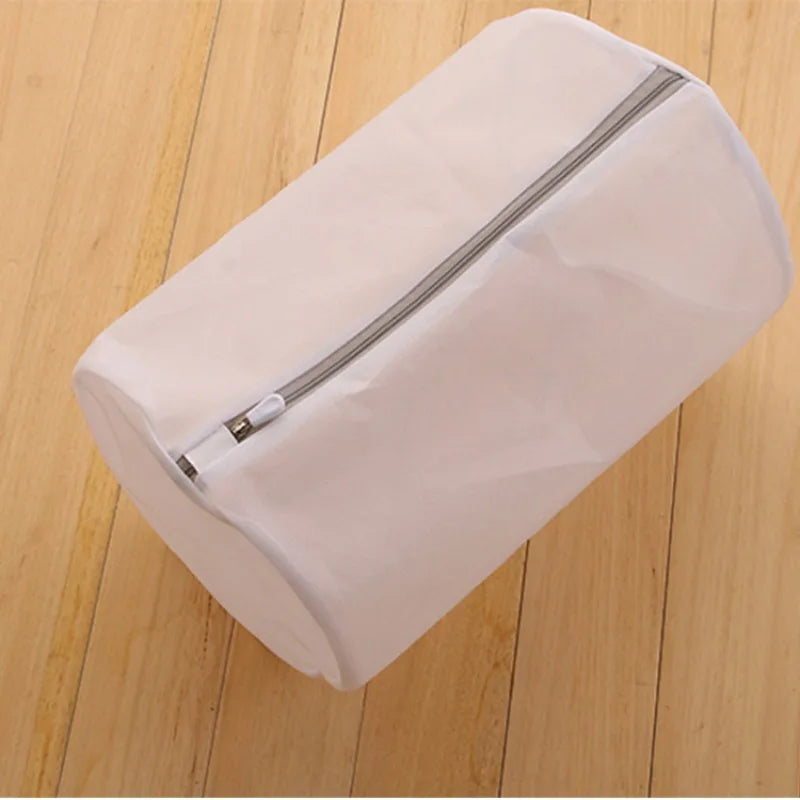 Mesh Laundry Bag for Shoes & Delicates – Zippered Wash Bag