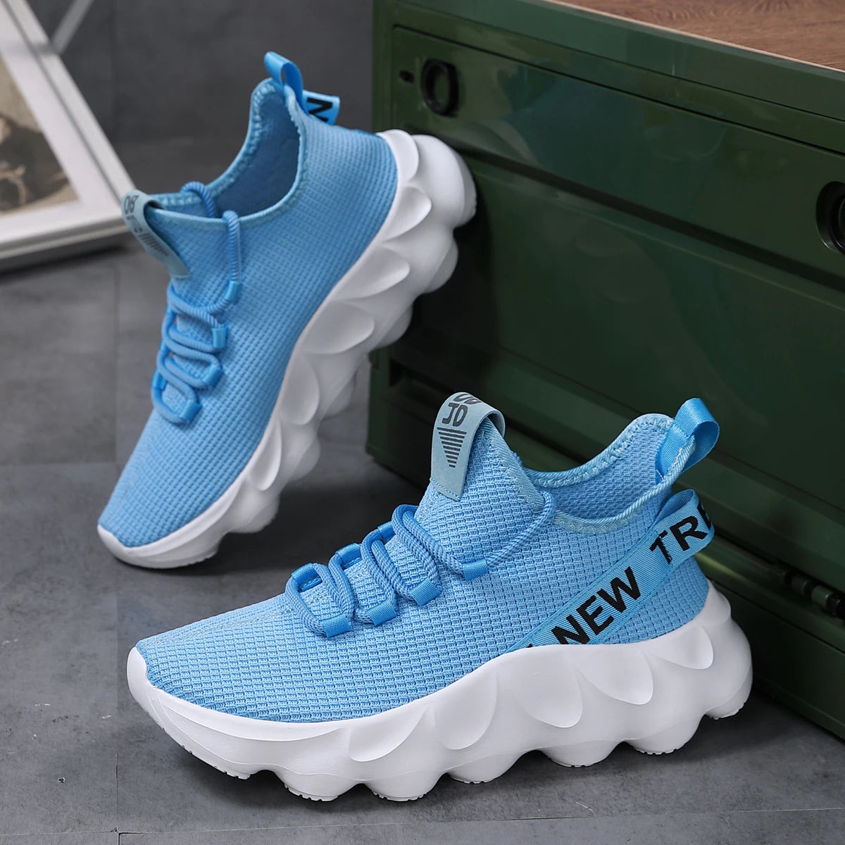 Men's Breathable Mesh Running Shoes – Lightweight Sports Sneakers