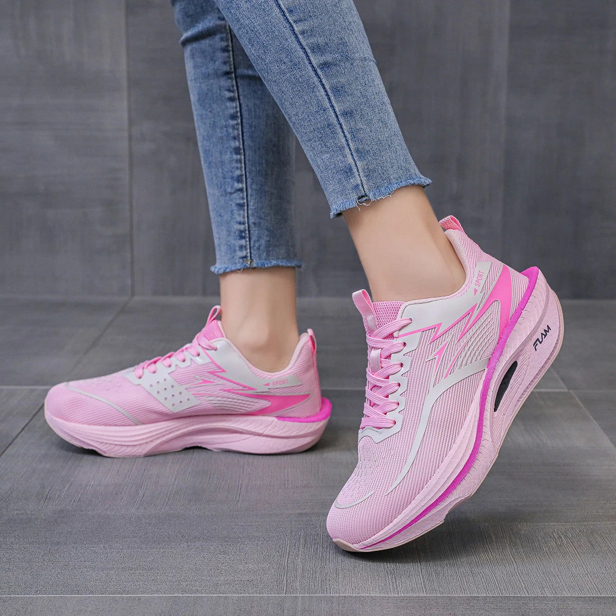 Men's Lightweight Running Shoes – Breathable Cushioned Sneakers