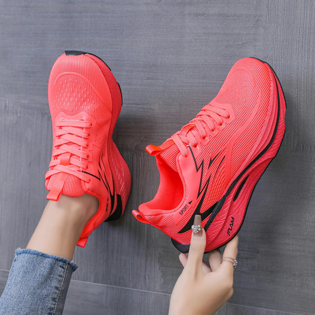 Men's Lightweight Running Shoes – Breathable Cushioned Sneakers